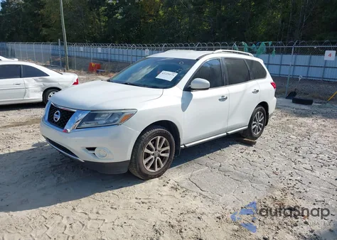 2013 Nissan Pathfinder Sv z USA, uszkodzony, nr VIN 5N1AR2MN5DC677329